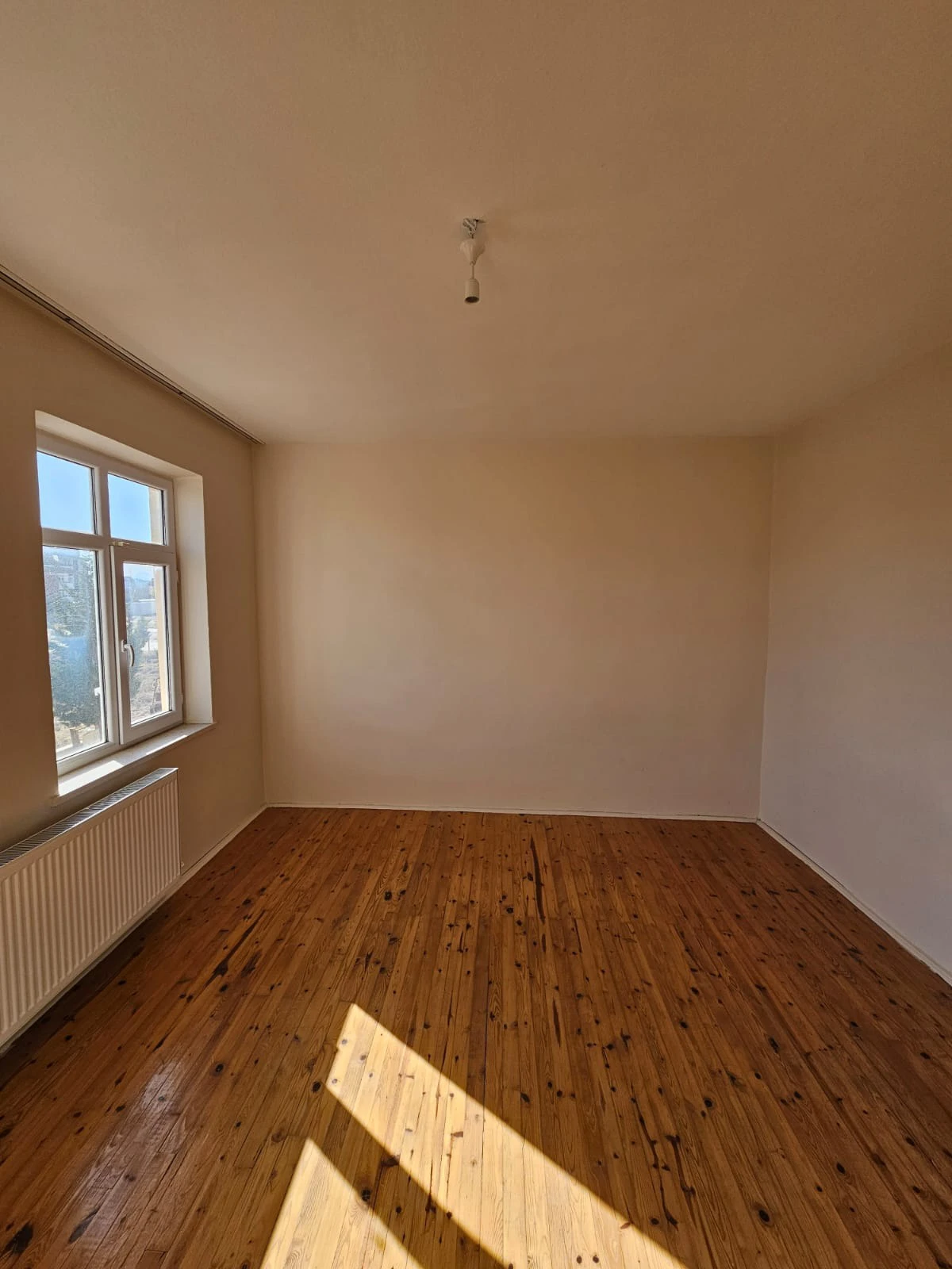 KONYA KOSOVA MAHALLESİ FERAS SİTESİ 3+1 KİRALIK DAİRE!